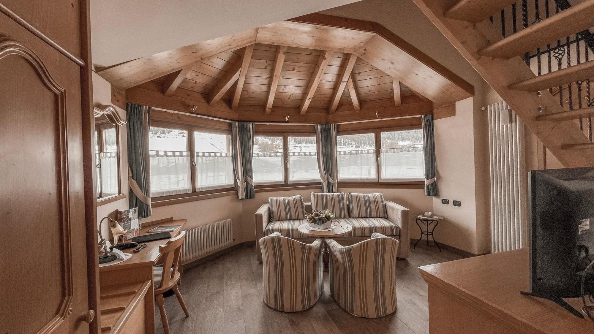 Hotel Flora Livigno Kültér fotó