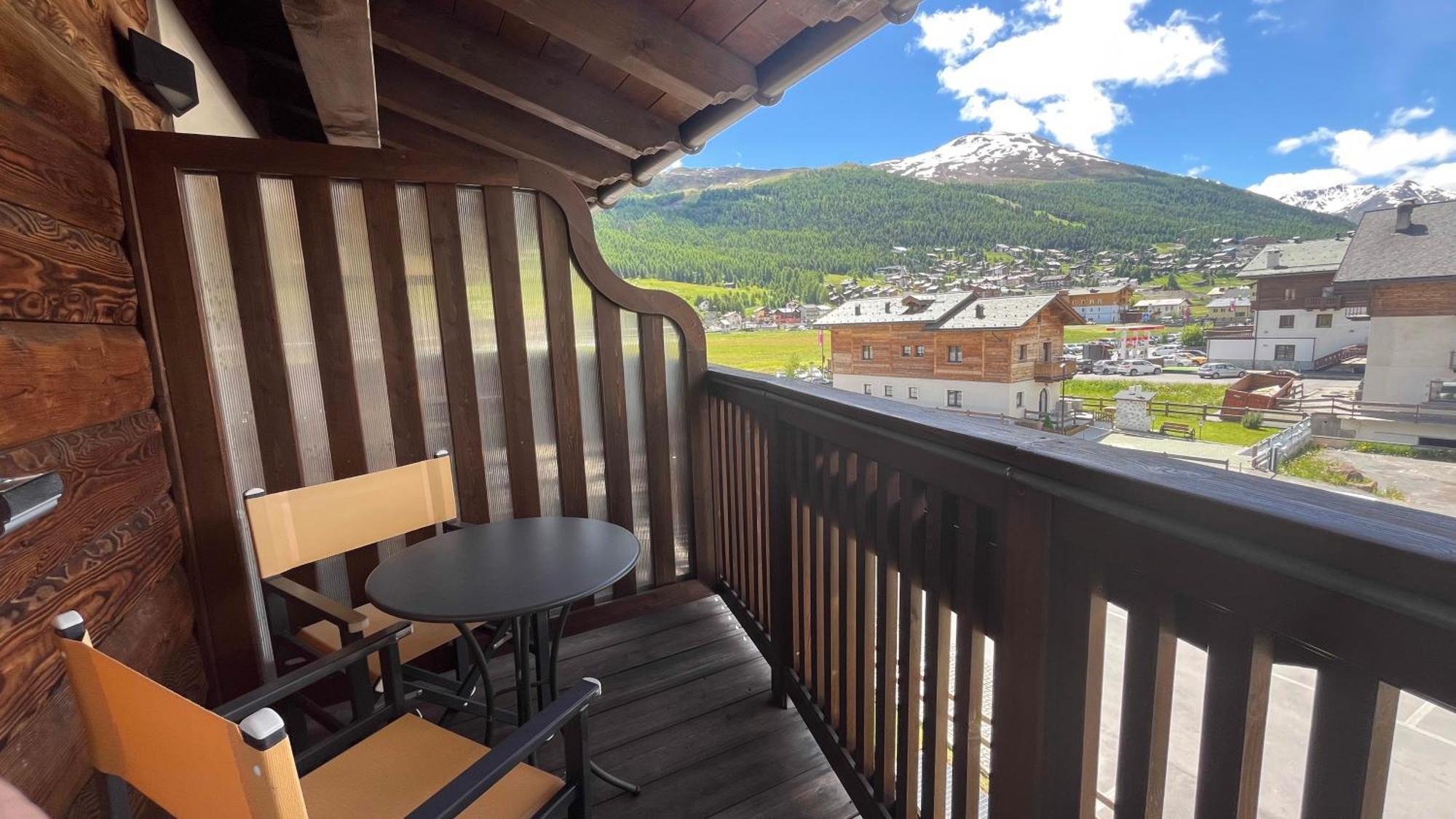 Hotel Flora Livigno Kültér fotó
