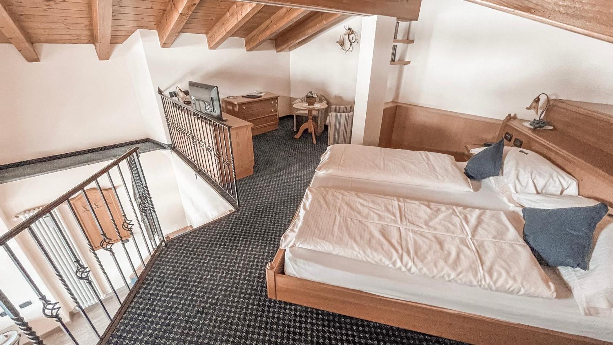 Hotel Flora Livigno Kültér fotó